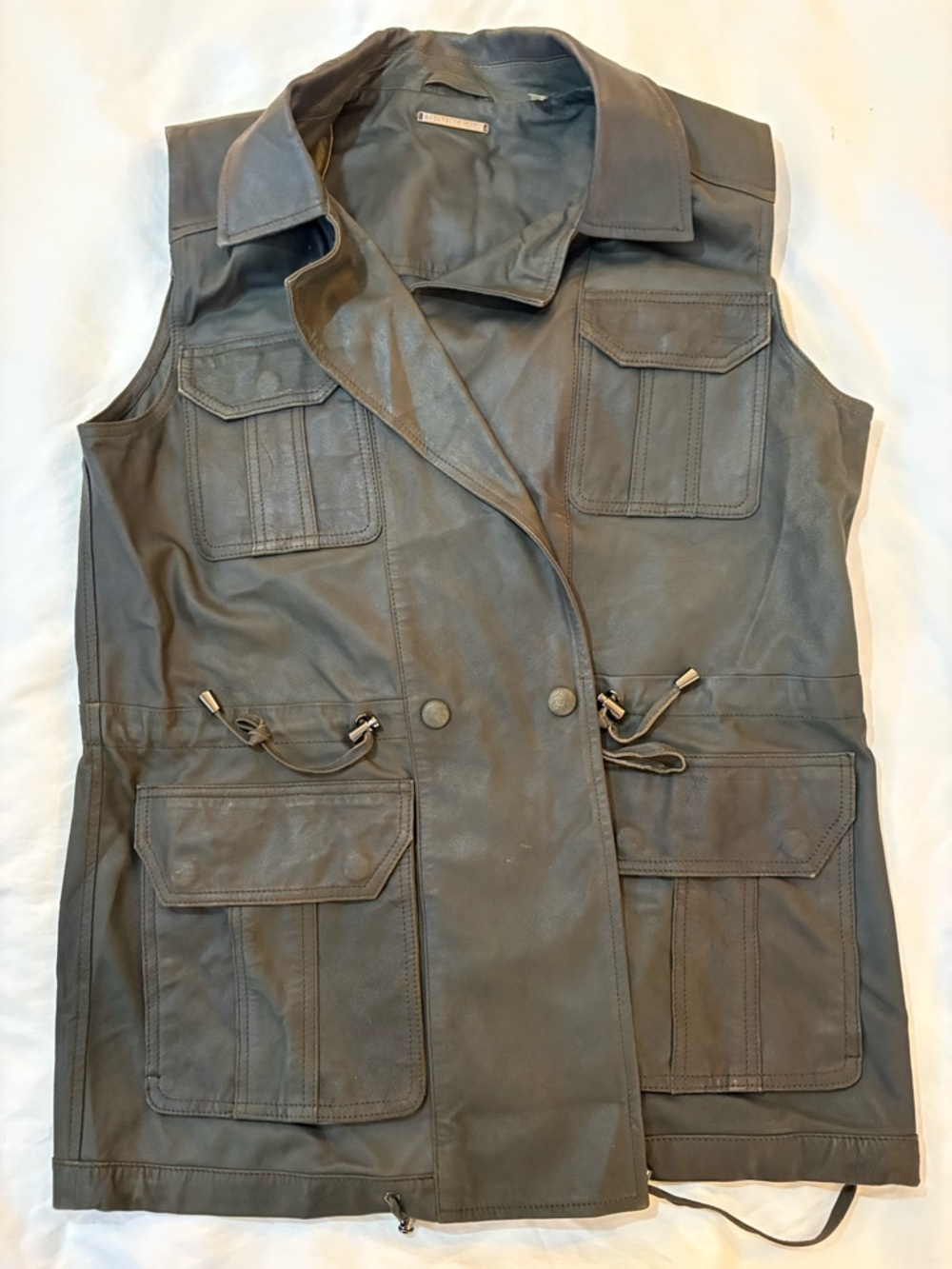 Vintage Bagatelle Olive Geat Leather Vest with Branded Plaque and Shoulder Pads